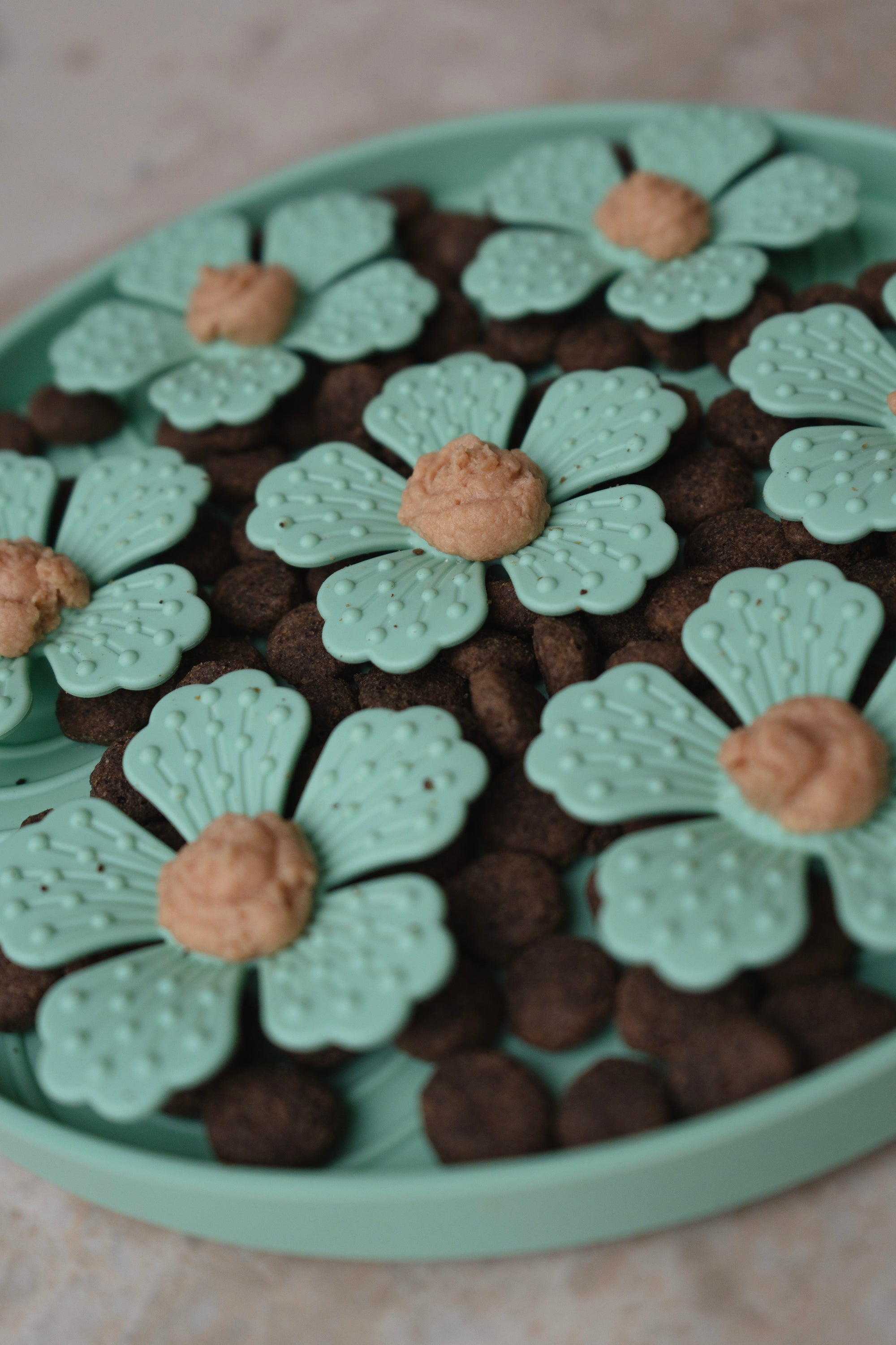 Flower Snuffle Mat In Pastel Teal - Bodhi & The Birchtree