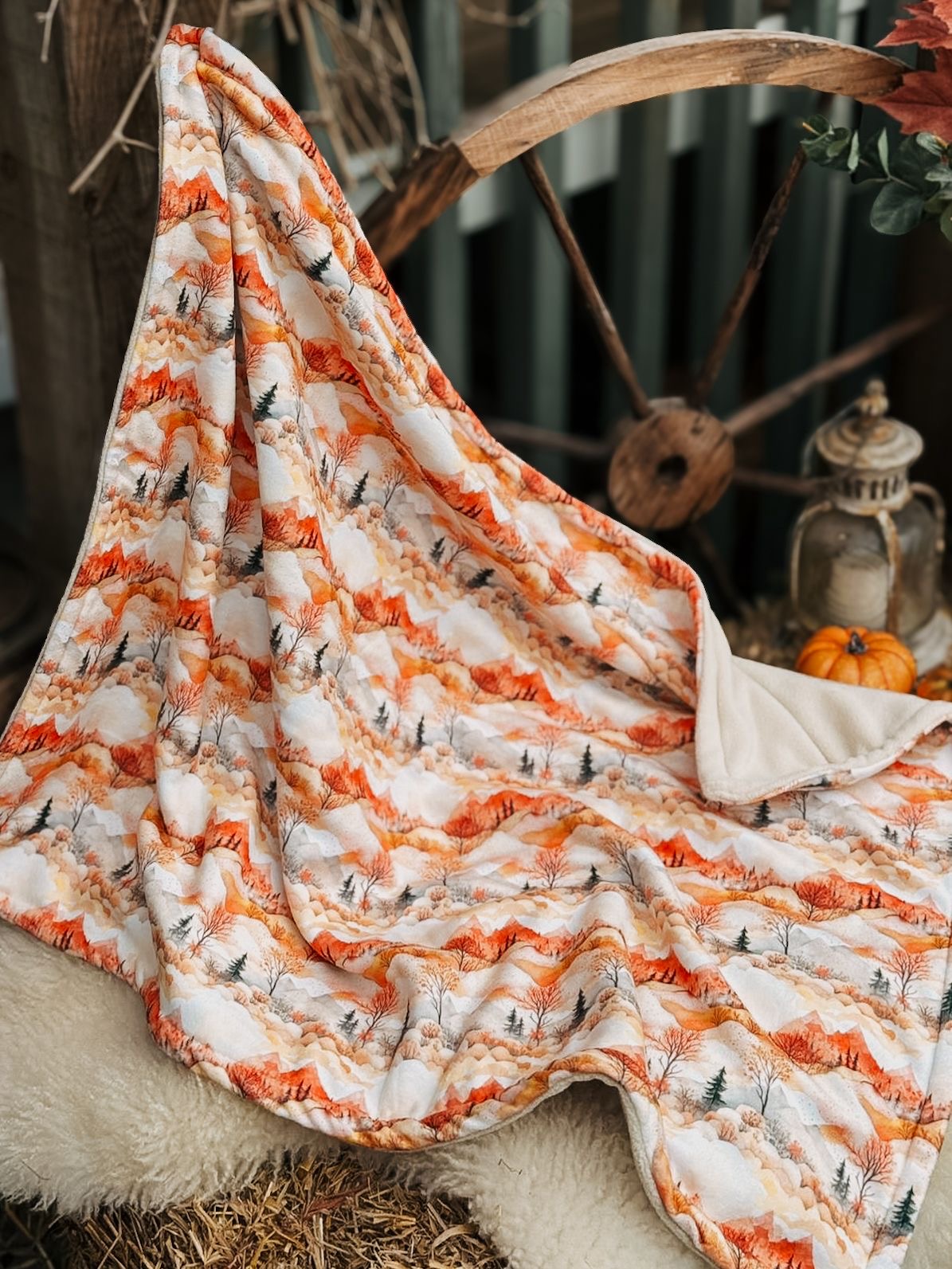 Bodhi & The Birchtree Polar Fleece Blanket - Watercolour Mountains & Cream - Bodhi & The Birchtree