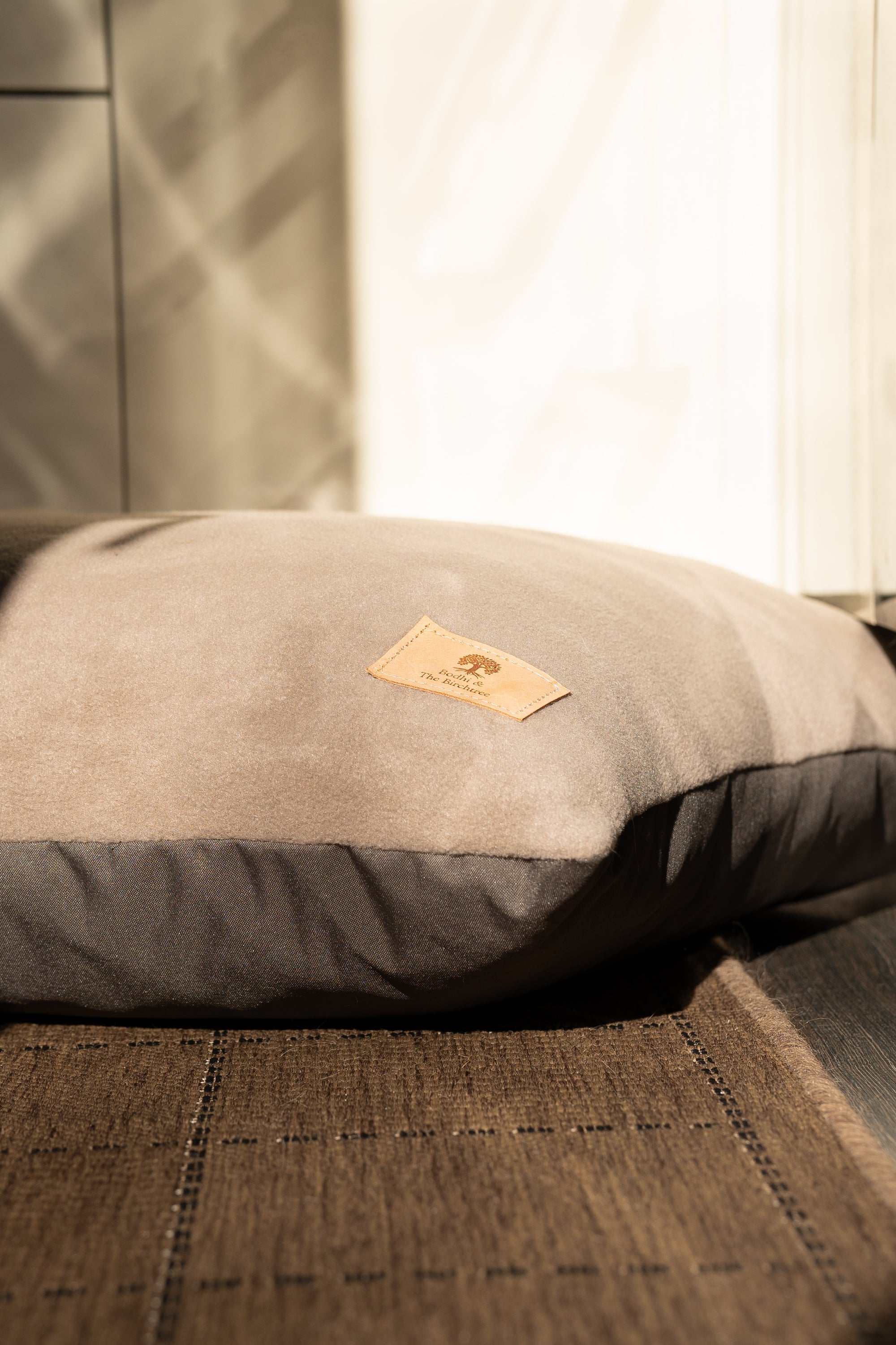 Bodhi & The Birchtree Polar Fleece & Waterproof Dog Bed - Bodhi & The Birchtree