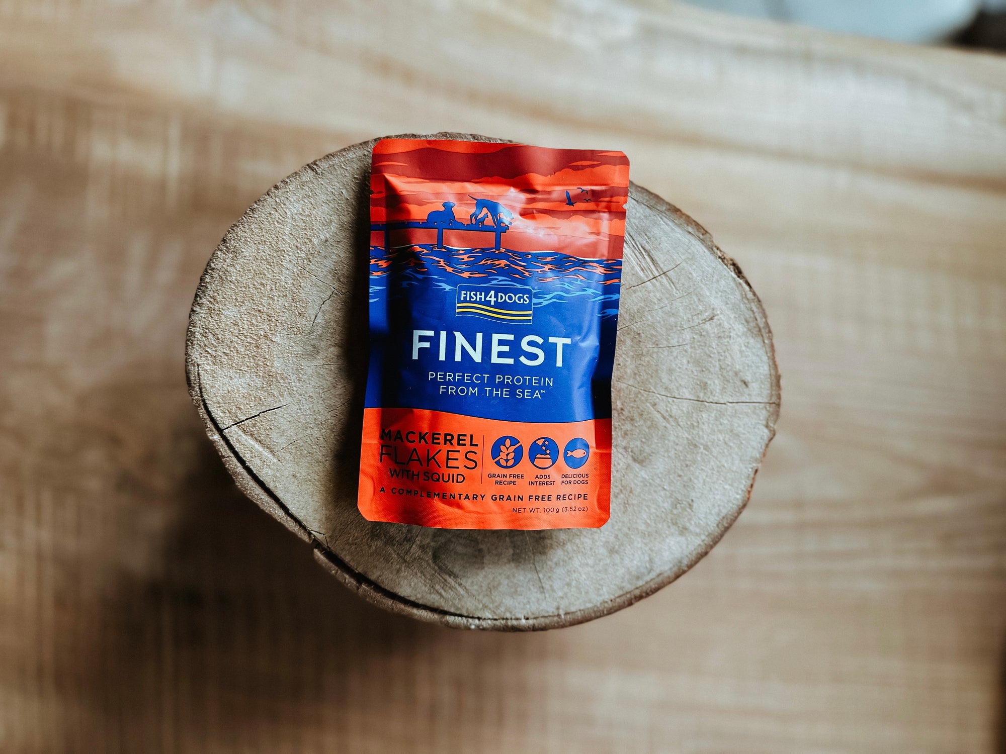 Fish4dogs Finest Mackerel Flakes With Squid 100g - Bodhi & The Birchtree