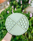 Honeycomb Lick Mat Sage Green - Bodhi & The Birchtree