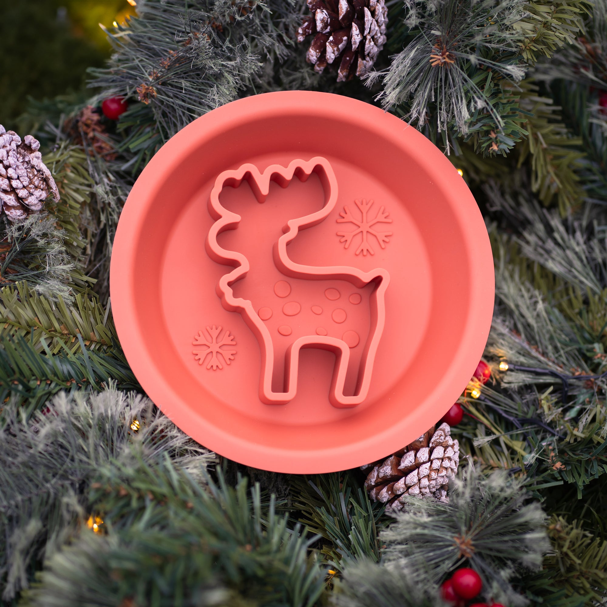 Festive Reindeer Dual Slow Feeder/Lick Mat Bowl - Bodhi & The Birchtree