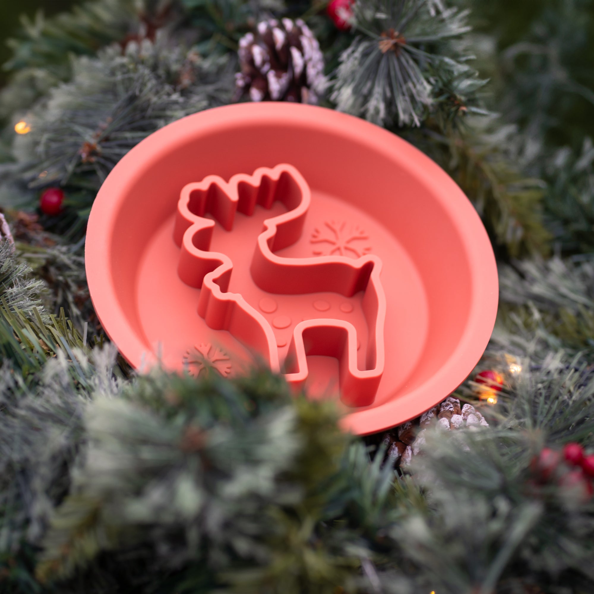 Festive Reindeer Dual Slow Feeder/Lick Mat Bowl - Bodhi & The Birchtree