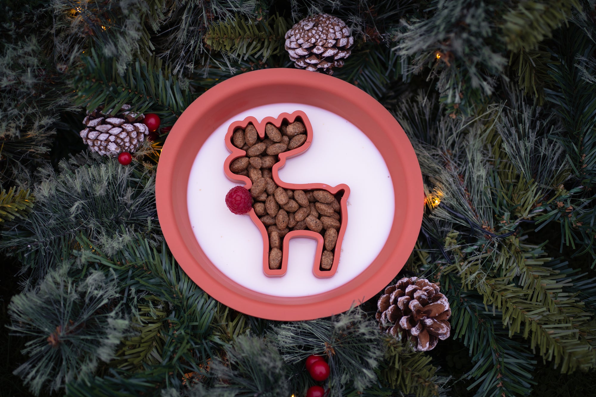 Festive Reindeer Dual Slow Feeder/Lick Mat Bowl - Bodhi & The Birchtree