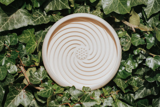 Swirly Enrichment Bowl In Cream - Bodhi & The Birchtree
