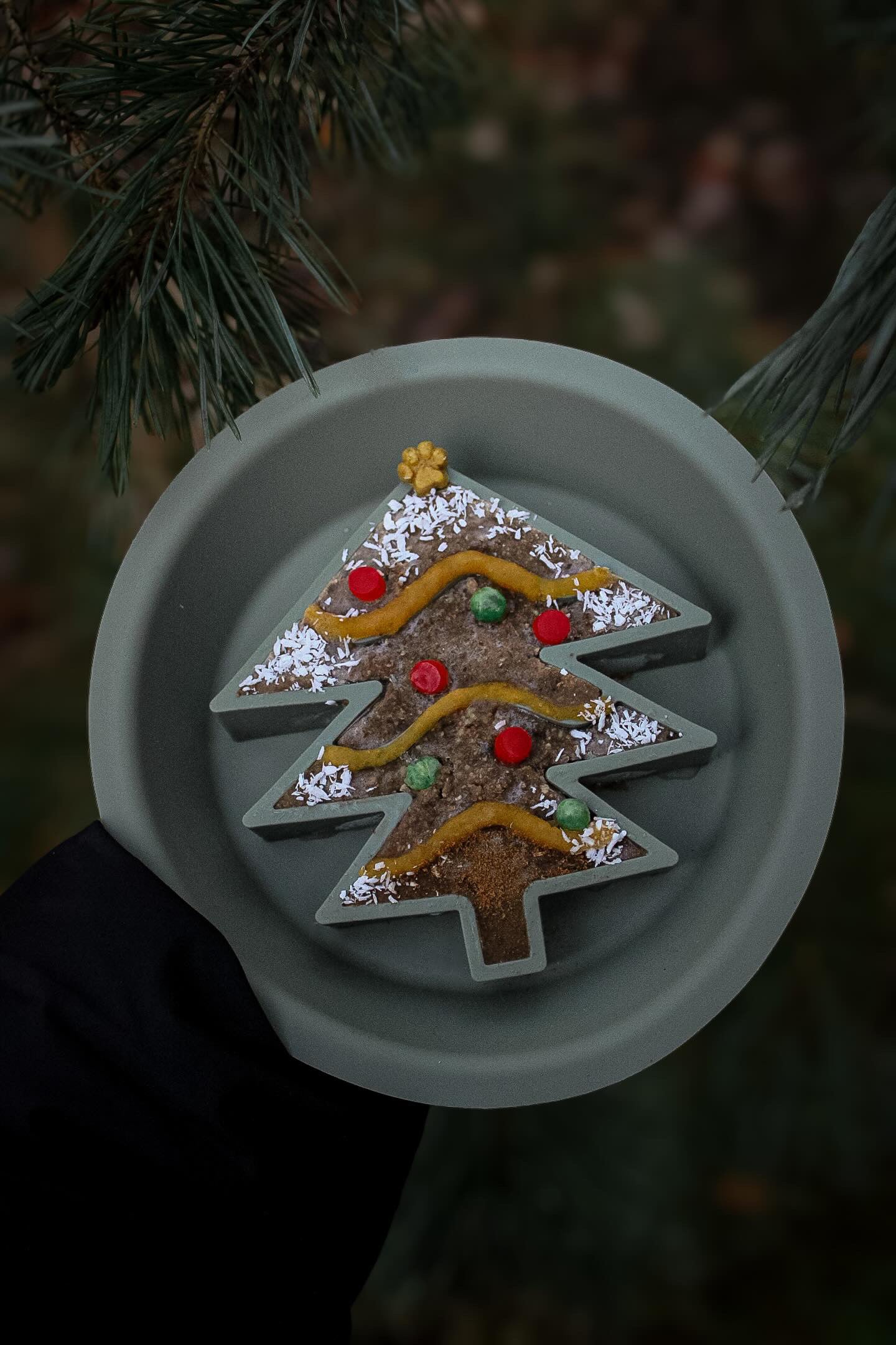 Festive Christmas Tree Dual Slow Feeder/Lick Mat Bowl - Bodhi & The Birchtree