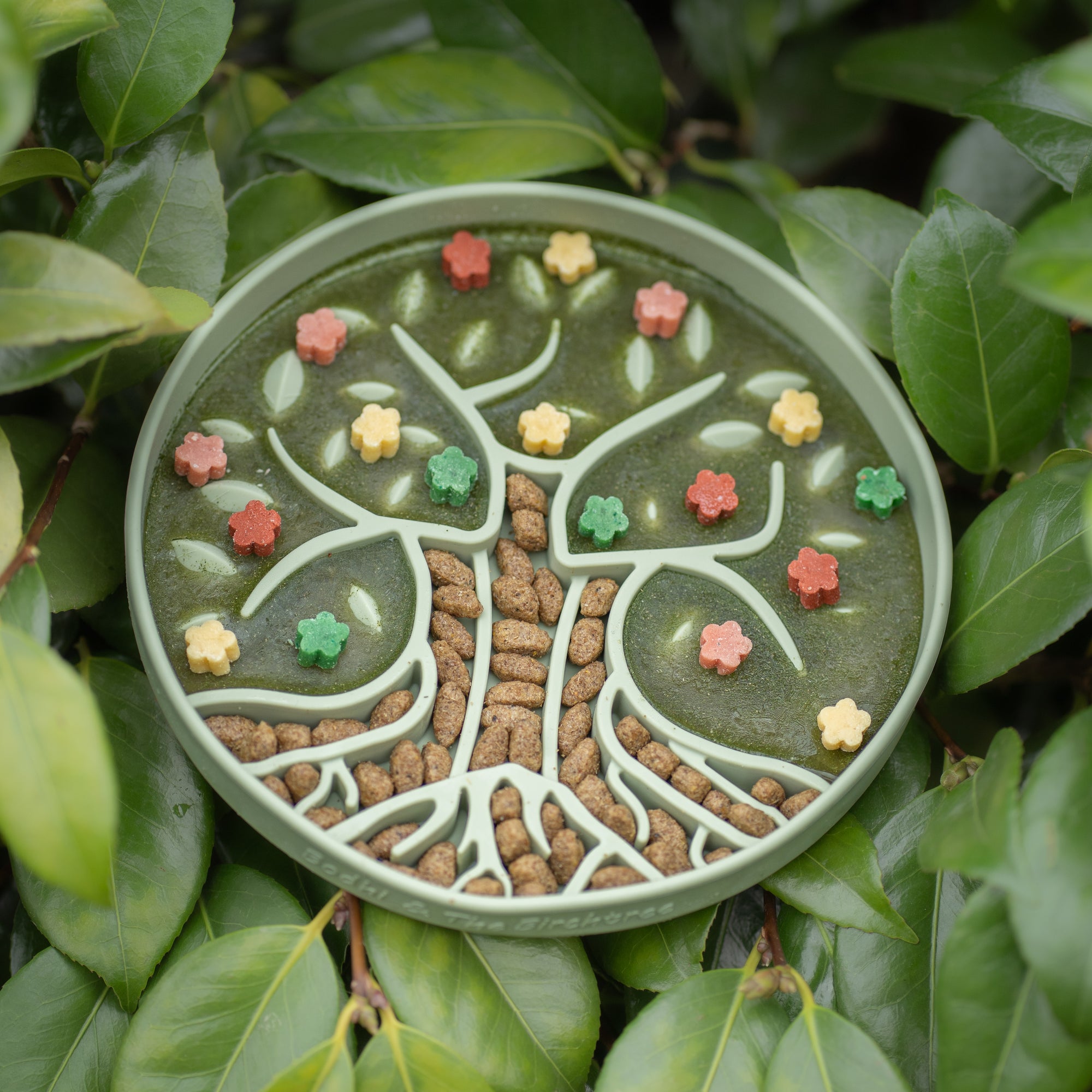 Bodhi & The Birchtree The Evergreen Collection - Foliage Slow Feeder Bowl - Bodhi & The Birchtree