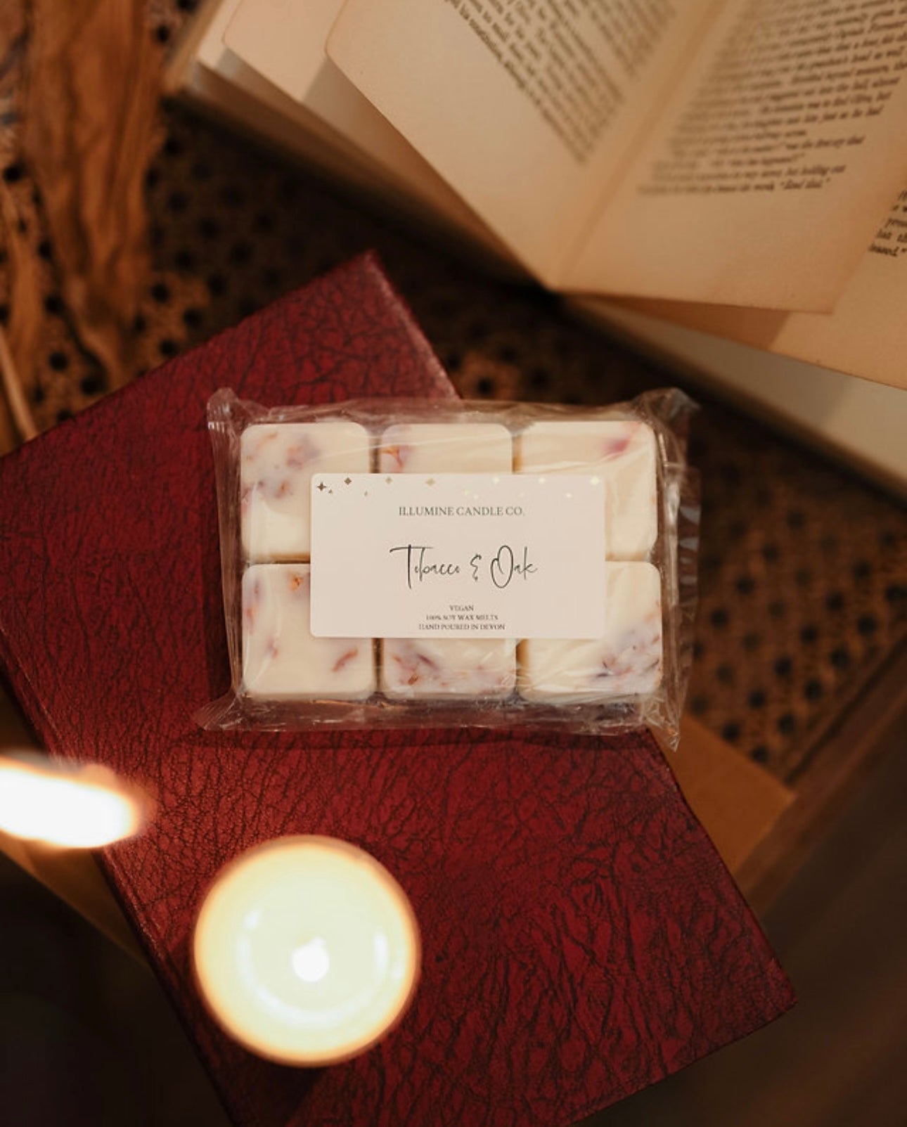 Illumine Tobacco & Oak Soy Wax Melts - Bodhi & The Birchtree