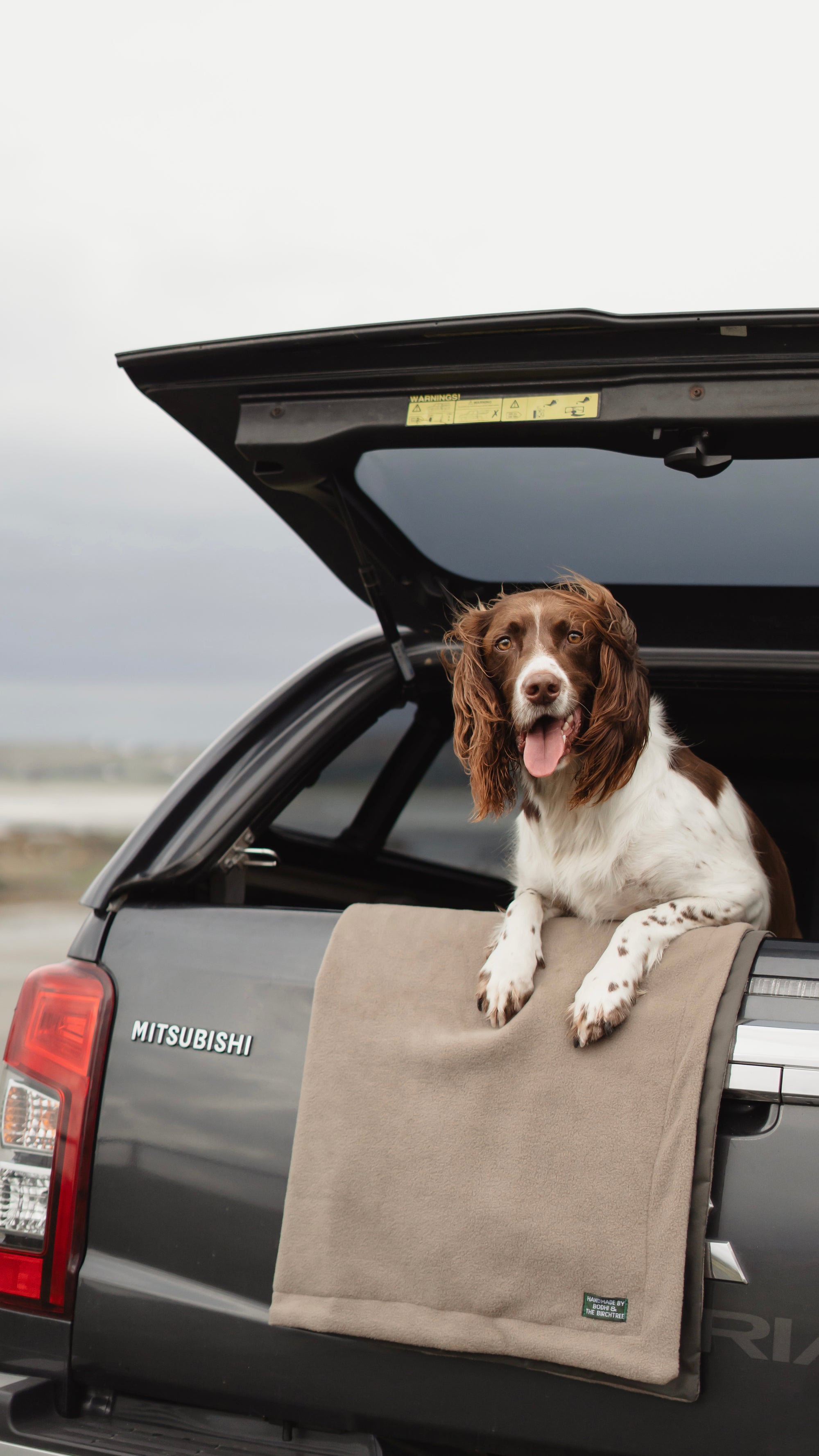 Bodhi & The Birchtree Dark Camel & Khaki Boot Blanket - Bodhi & The Birchtree