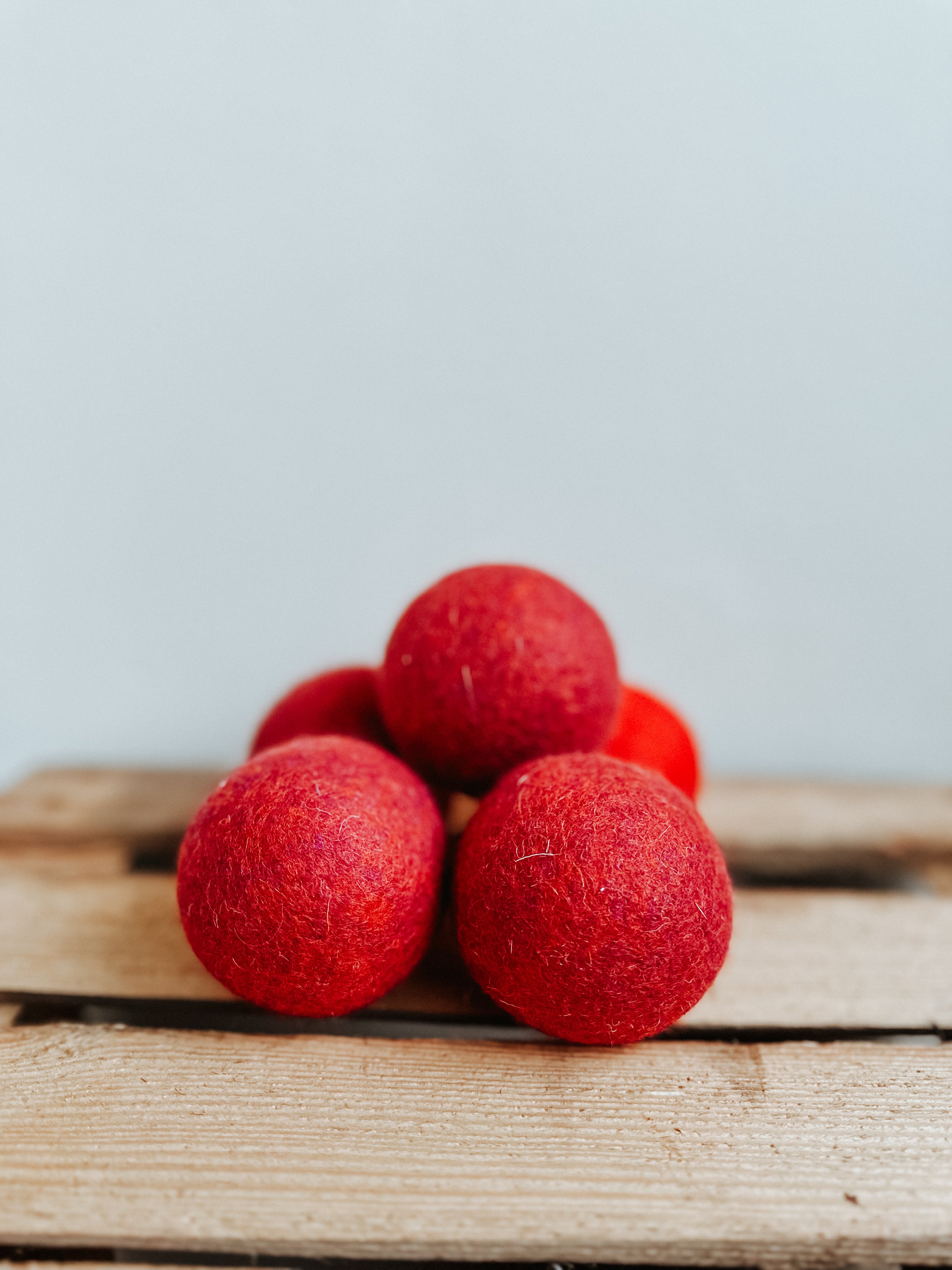 Red Eco Woollen Tennis Ball – Bodhi & The Birchtree