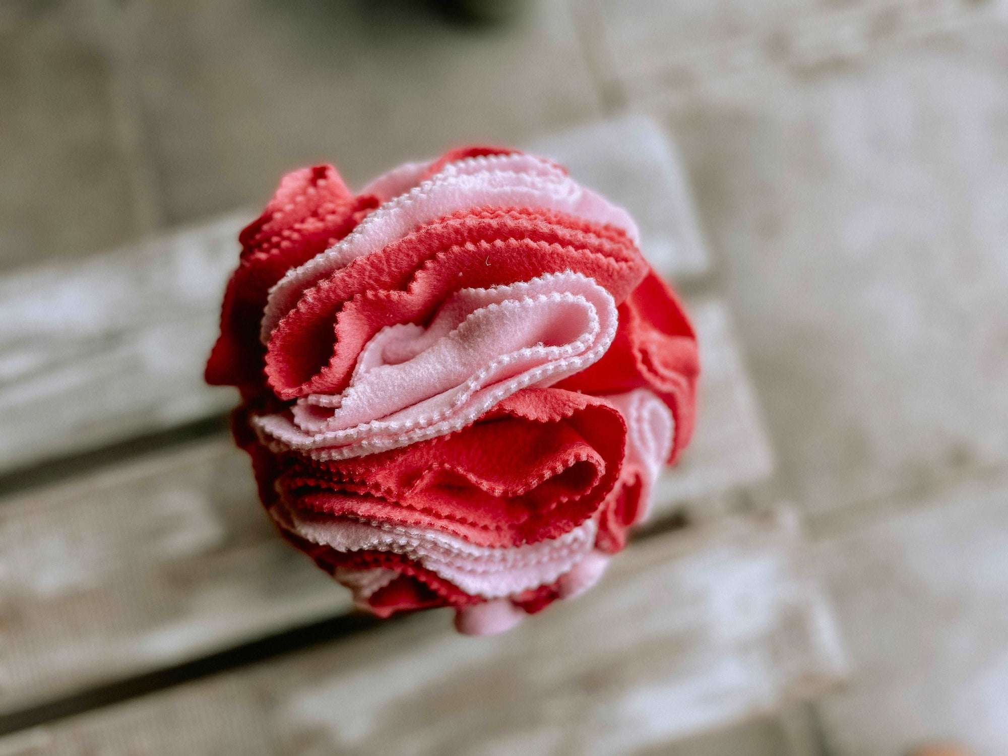 Bodhi & The Birchtree Large Pink Snuffle Ball